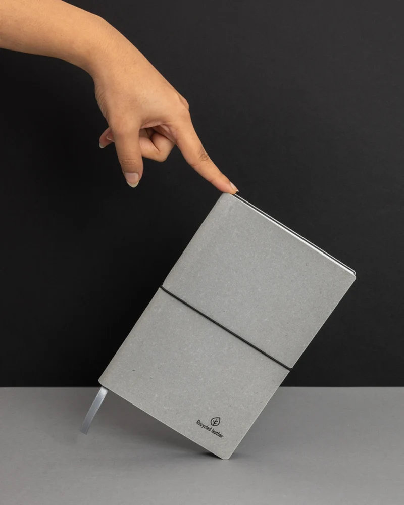 Carnet de notes A5 cuir recyclé à personnaliser
