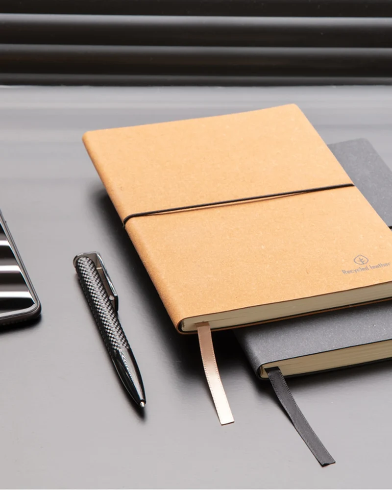 Carnet de notes A5 cuir recyclé à personnaliser