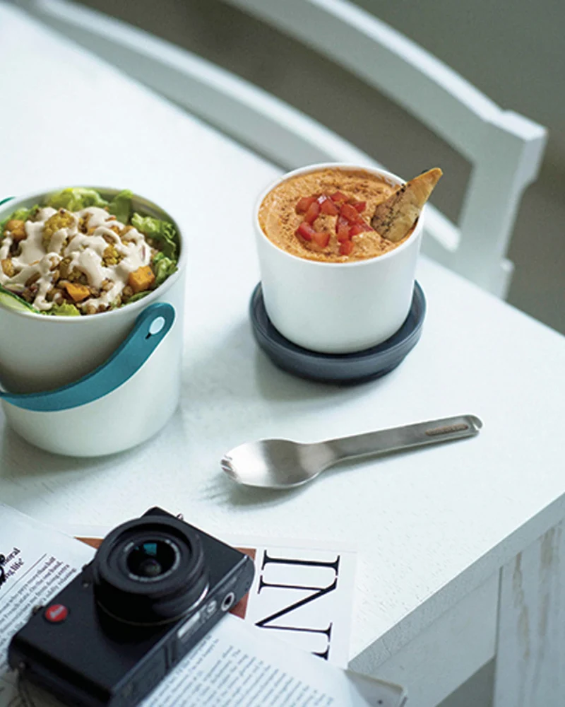 Conteneur à lunch PP Tritan Black + Blum à personnaliser