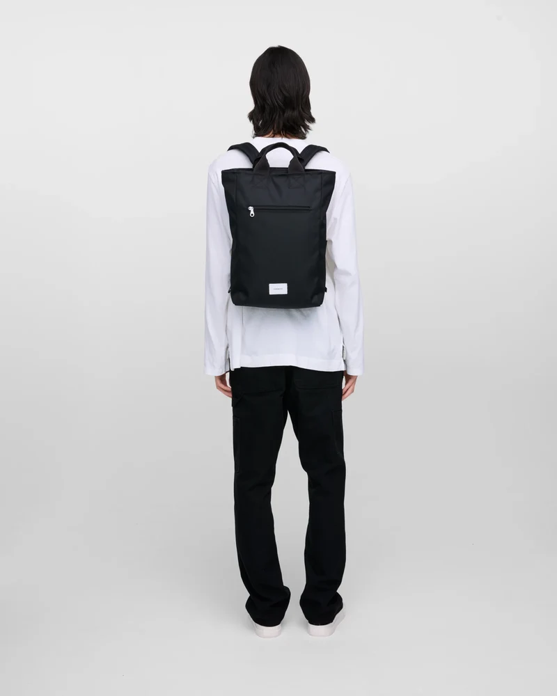 Sac à dos polyester recyclé Sandqvist Ground à personnaliser