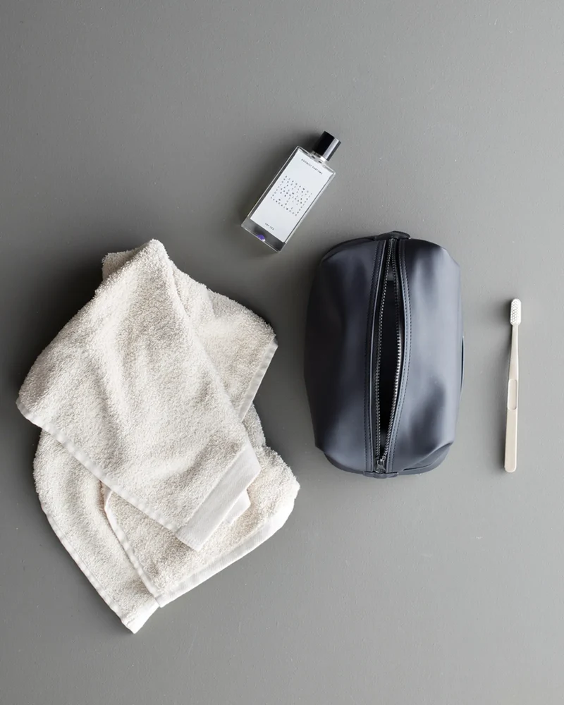 Trousse de toilette PU Vinga Baltimore à personnaliser