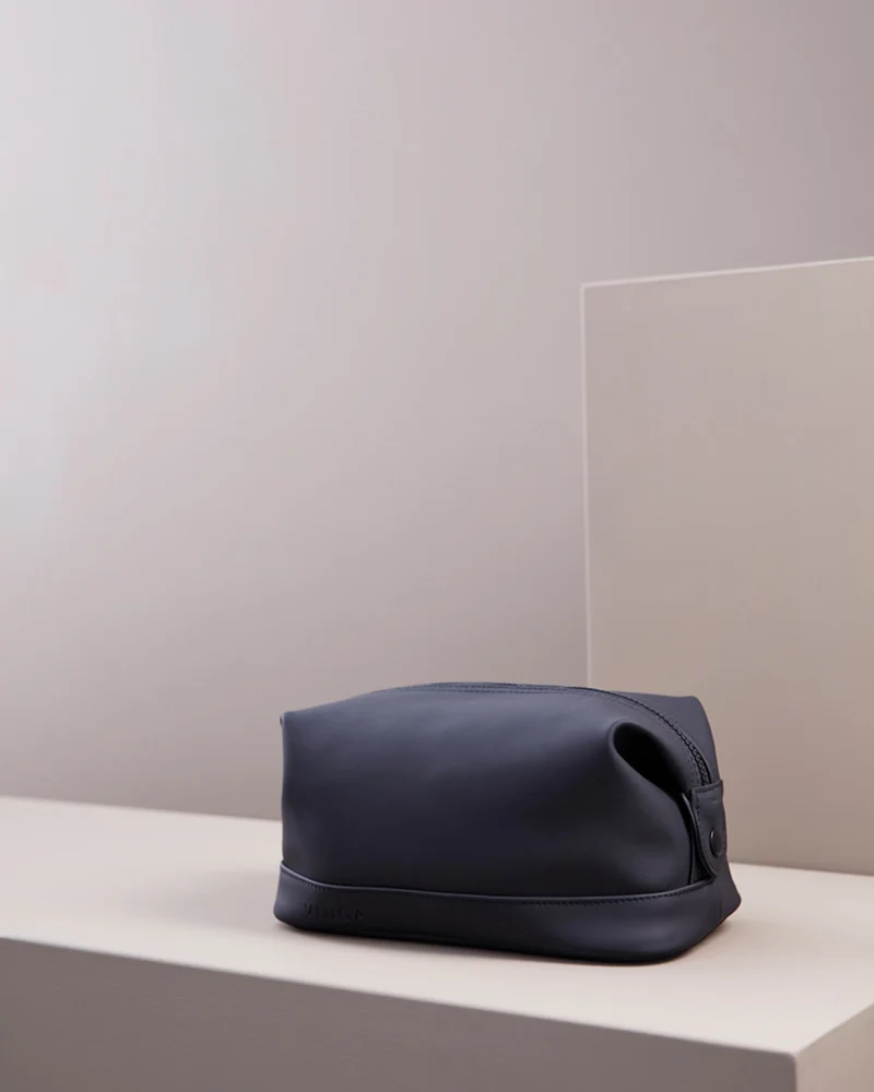 Trousse de toilette PU Vinga Baltimore à personnaliser