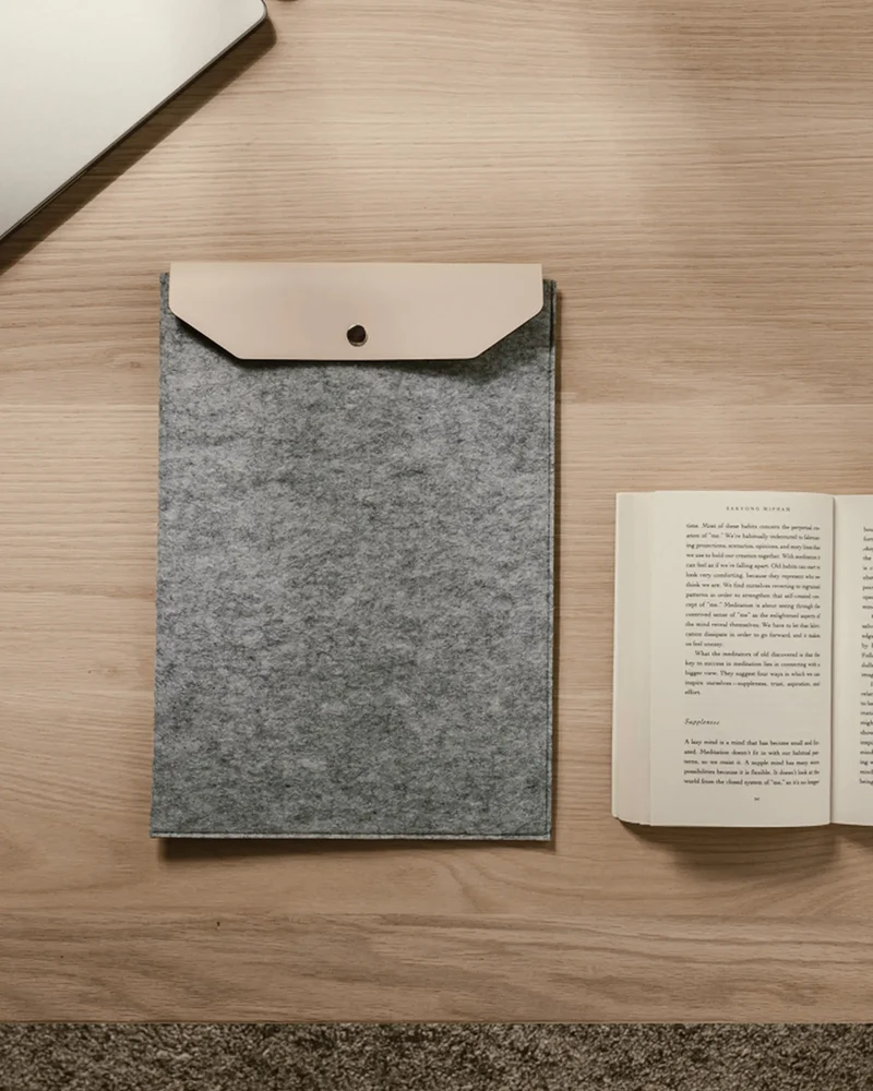 Pochette feutre recyclé Vinga Albon 15" à personnaliser
