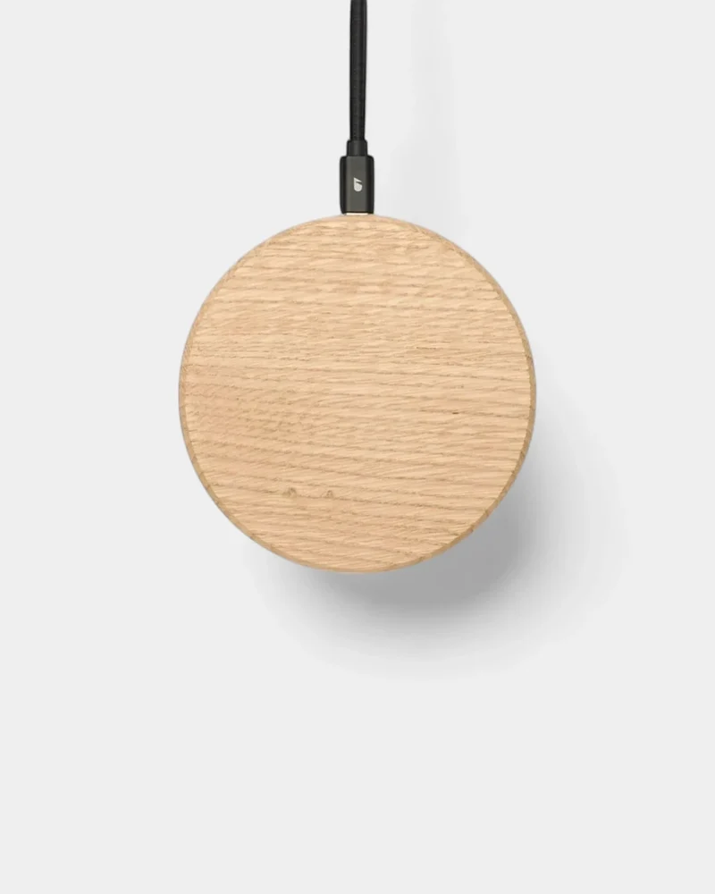 Chargeur à induction en bois de chêne personnalisable