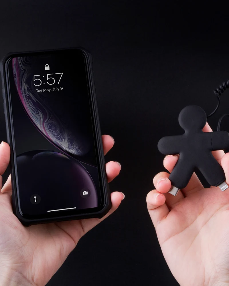 Câble de charge USB-C et Lightning à personnaliser
