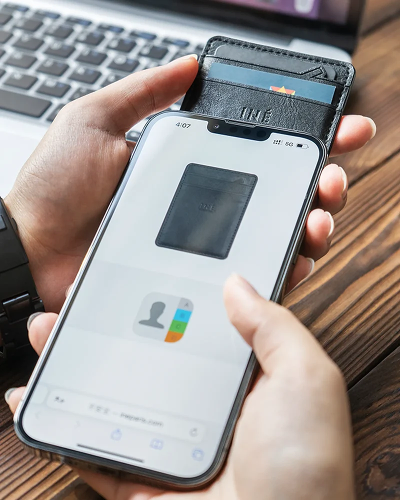 Porte-cartes éco cuir recyclé INE Mini Wallet à personnaliser