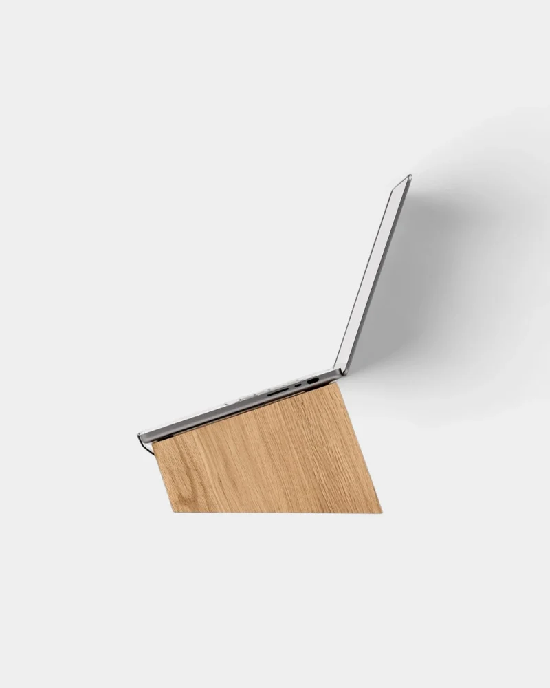 Support d'ordinateur en bois personnalisable