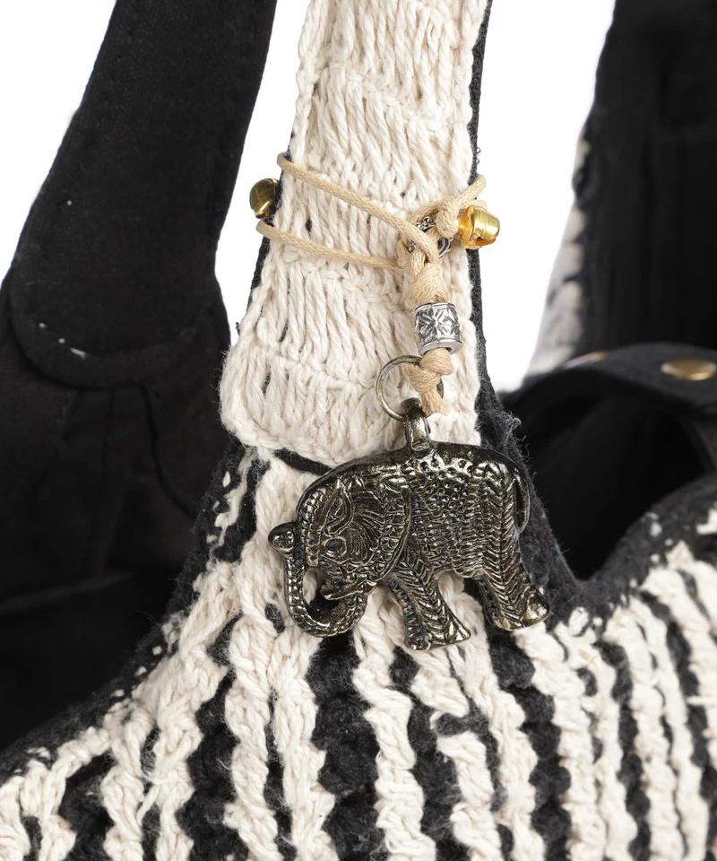 Anokhi Cabas black/white
